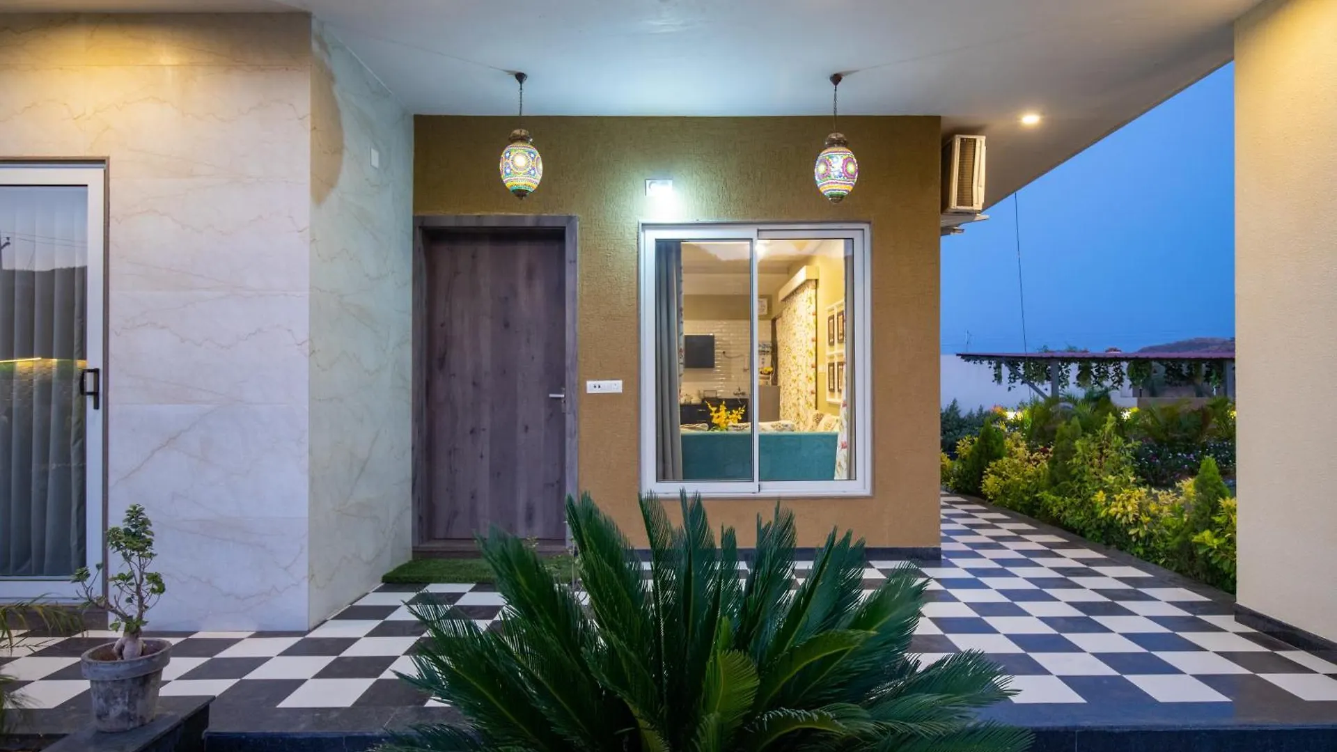 Elivaas 2 Bhk Pet Friendly Villa With Pvt Pool - Heaven In Hill Udaipur